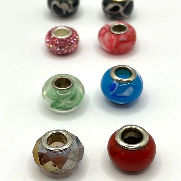 Pandora Style Glass Beads  8 total beads be added  to charm bracelet or necklace - Picture 4 of 5